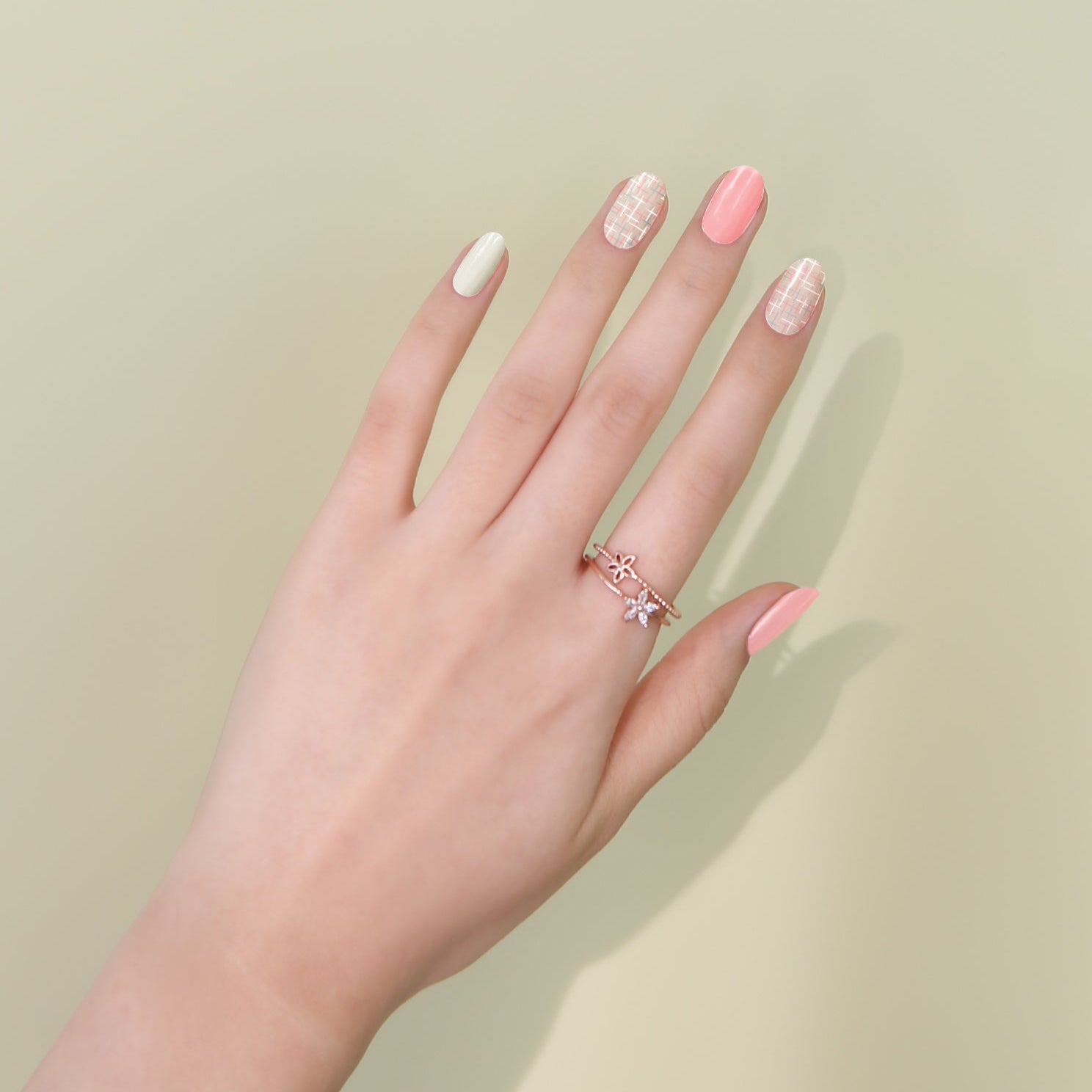 Pattern #02 — Coral Tweed