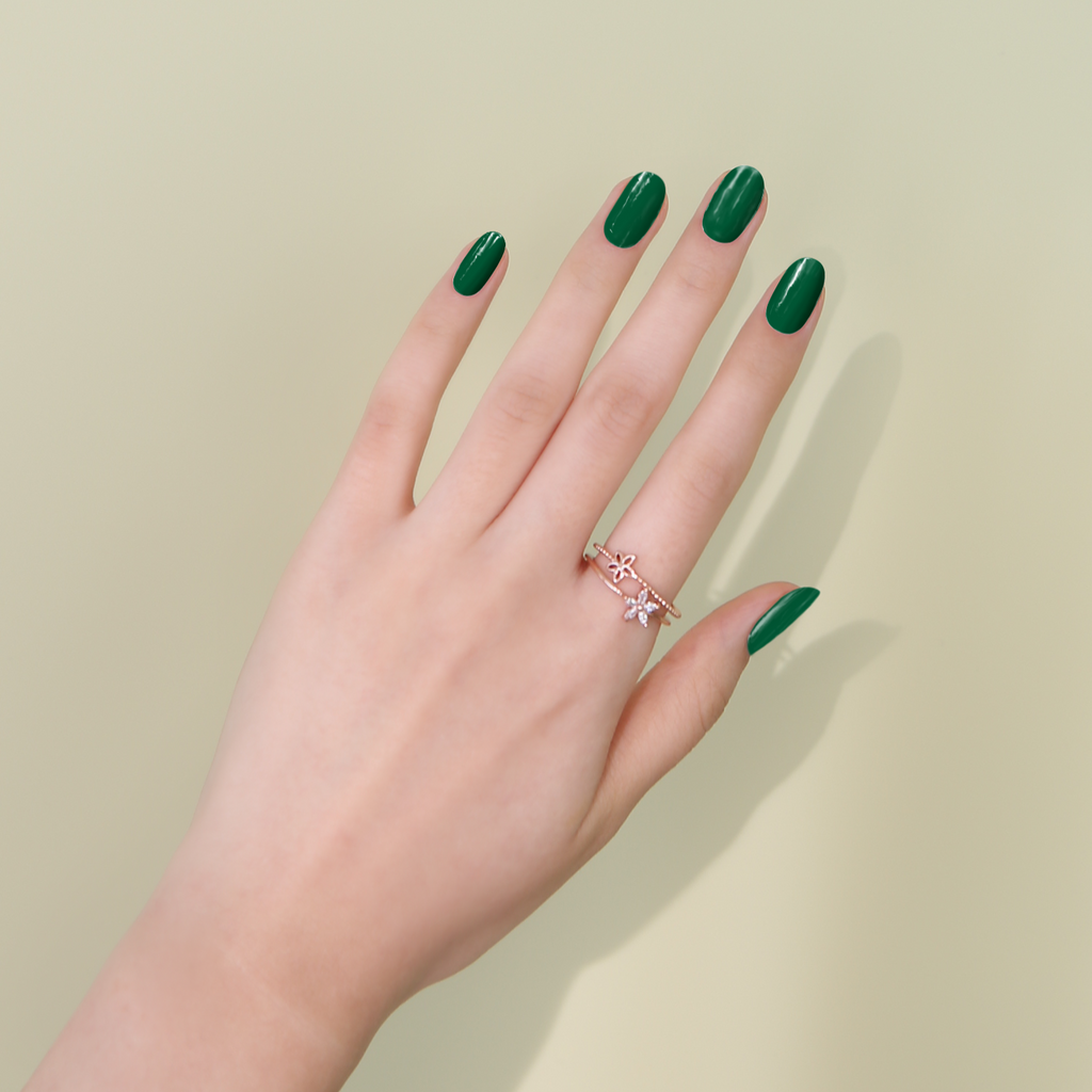 Solid #14 — Deep Green