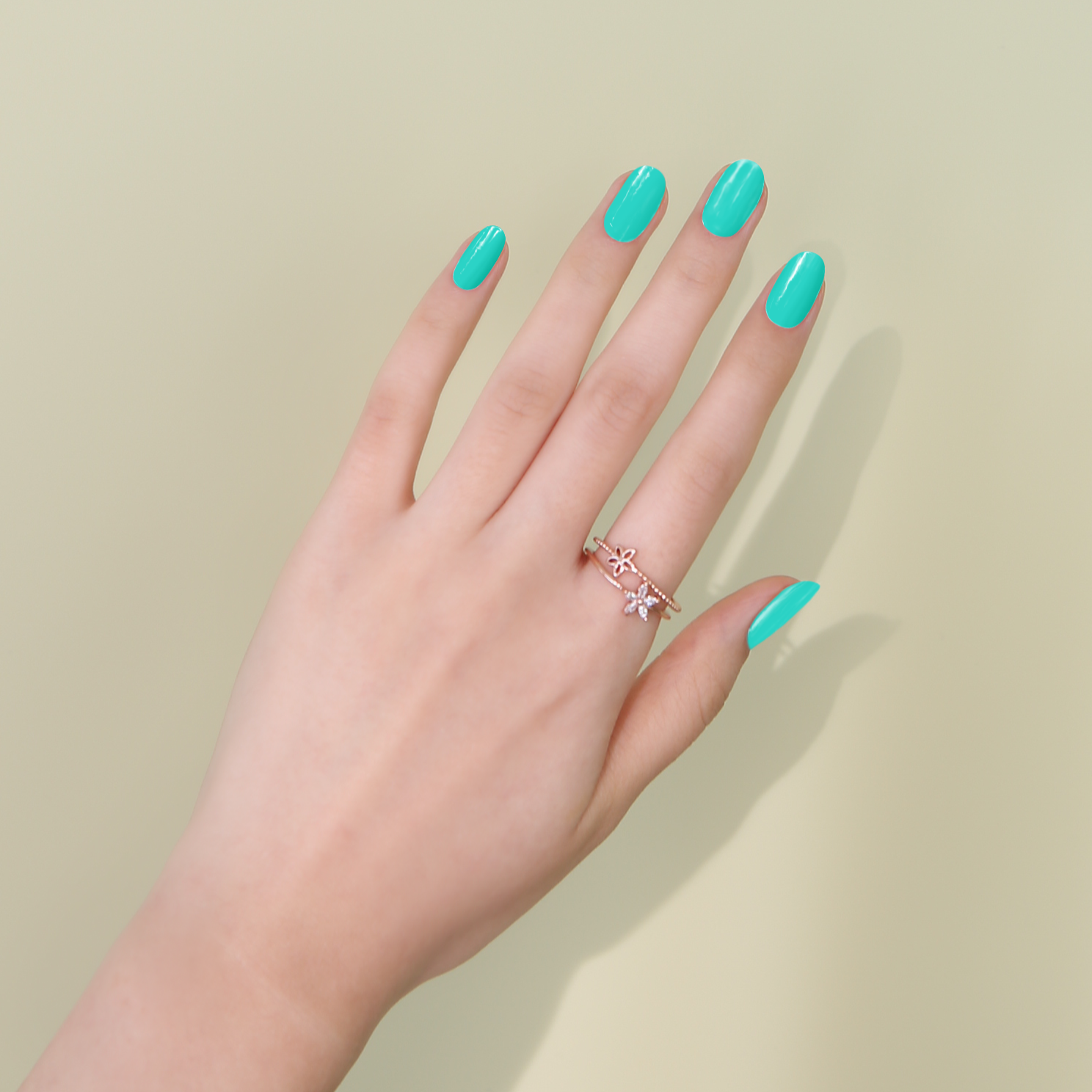 Solid #25 — Aqua Mint